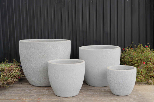 Durable minimalist ceramic plant containers