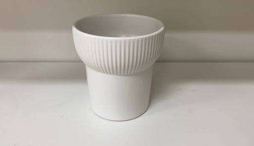 Ribbed white indoor planter