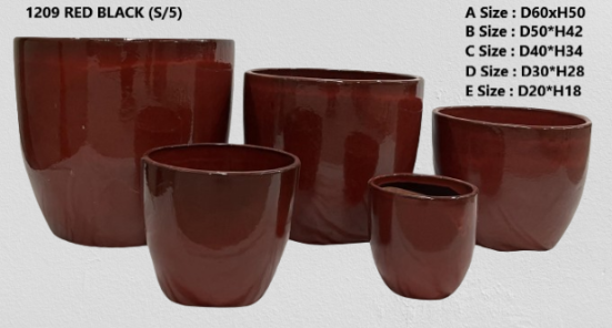 Durable Red Ceramic Planters in Various Sizes