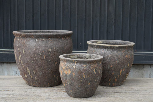 Set of classic round ceramic planters